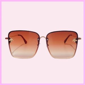 Bee Gold Gradient Brown Tea Oversize Sunglasses